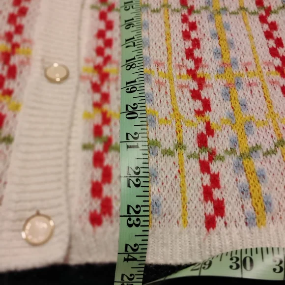 Colorful Patterned Women's Cardigan - Picture 8 of 11